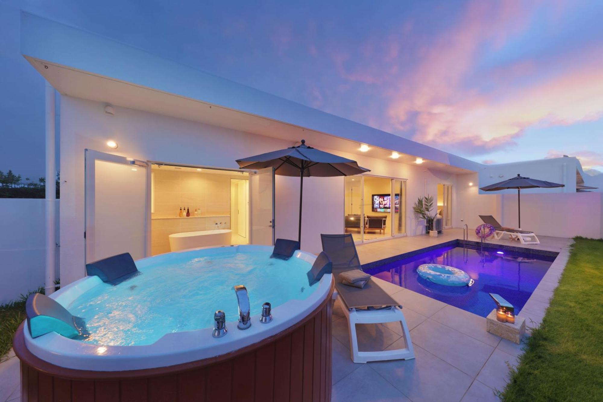 Crystal Villa Bayside Miyakojima  Ngoại thất bức ảnh