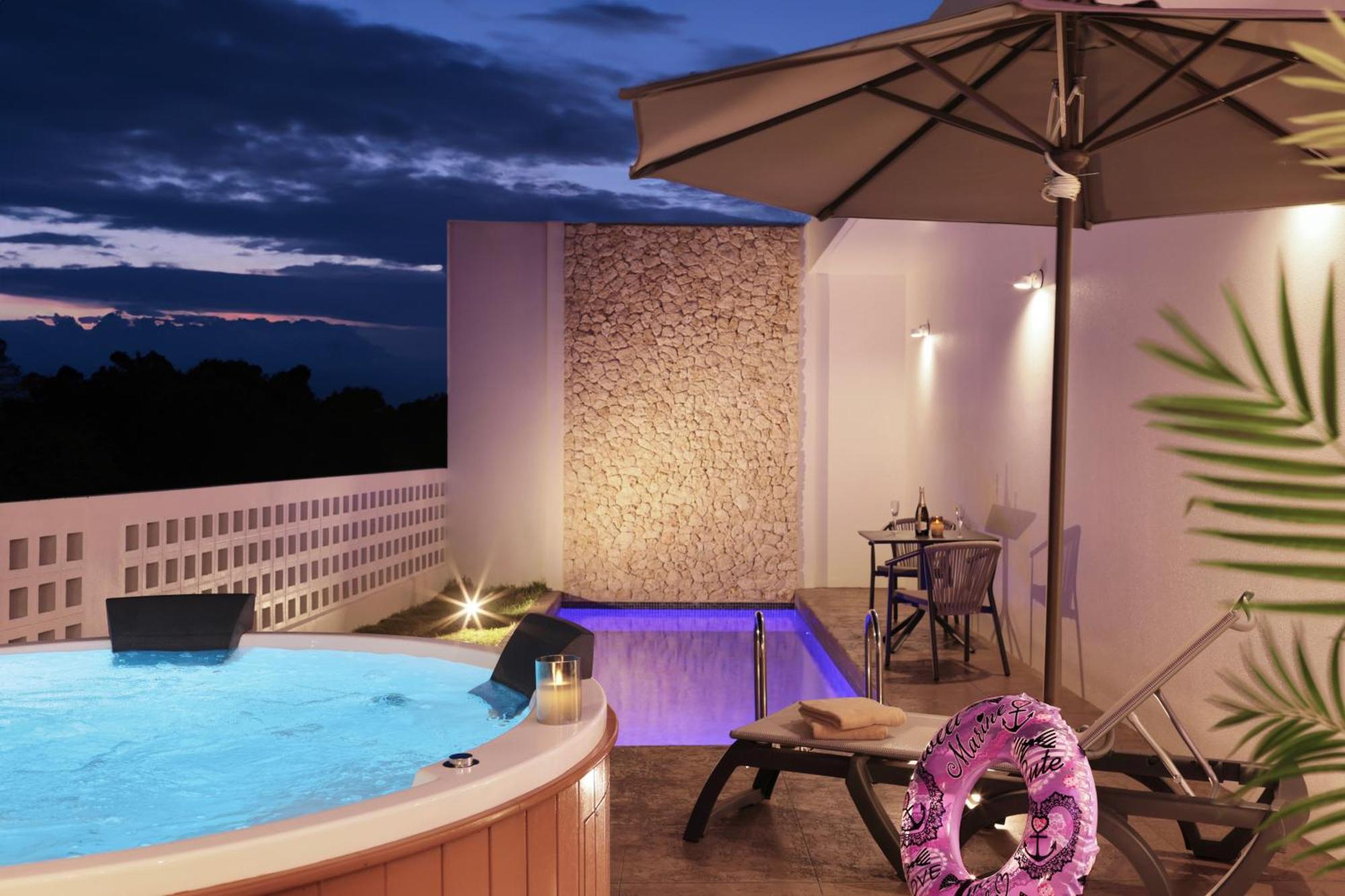Crystal Villa Bayside Miyakojima  Ngoại thất bức ảnh